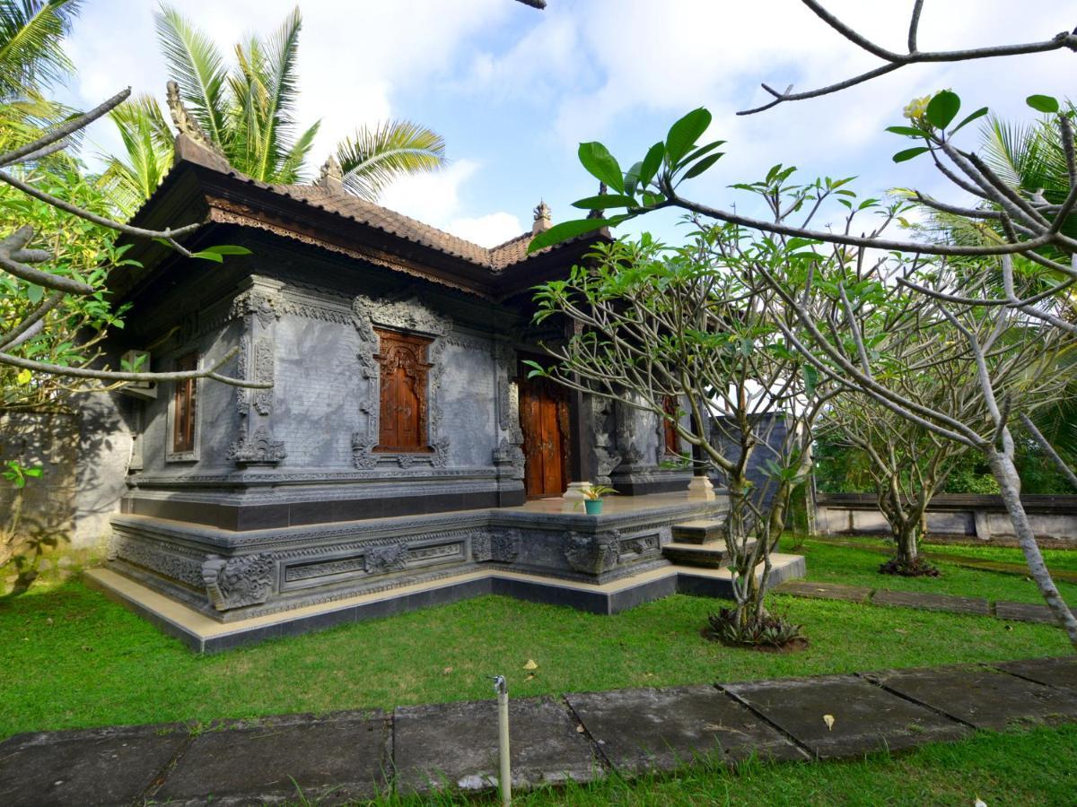 Wahyu Dewata Hotel Gianyar  Exterior photo